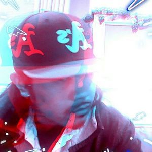 Meet your Posher, Charles